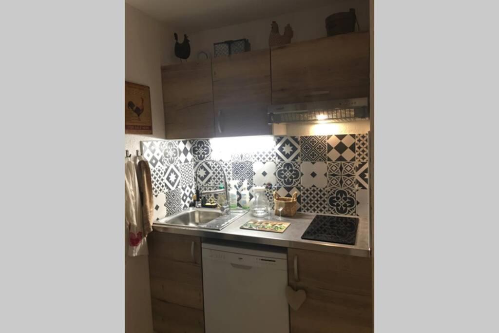 Appartement T2 dans résidence avec piscine et tennis Saint-Raphaël Extérieur photo